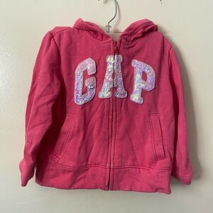 Gap sweater